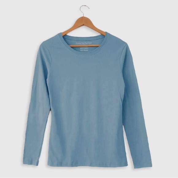 Crew Neck Everyday Long Sleeve Tee - Picture 1 of 1